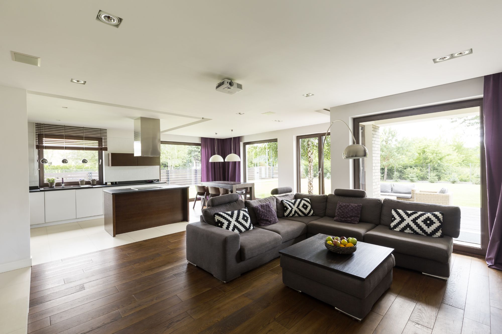 Alquiler Inmuebles. TRICASA CASAWEB en Albacete